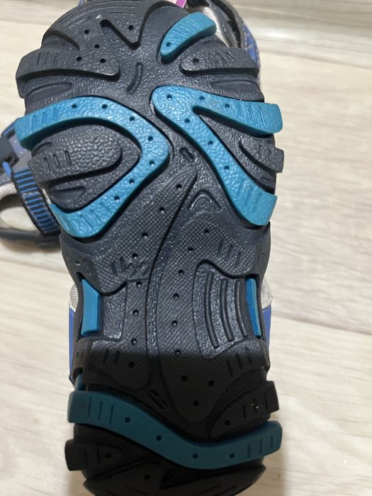 Обувь для ребенка