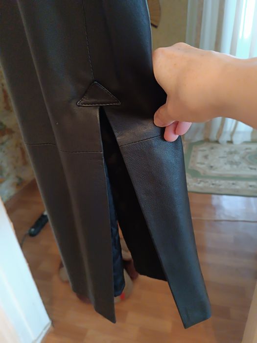 Кожаное пальто женское