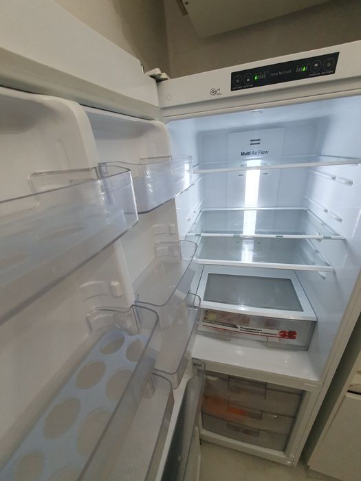 Холодильник LG, no frost