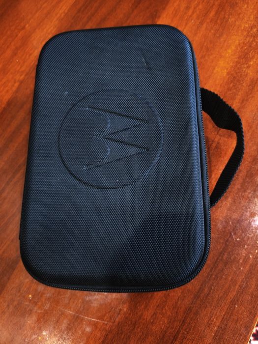 Продаю Рация Т 82 новый