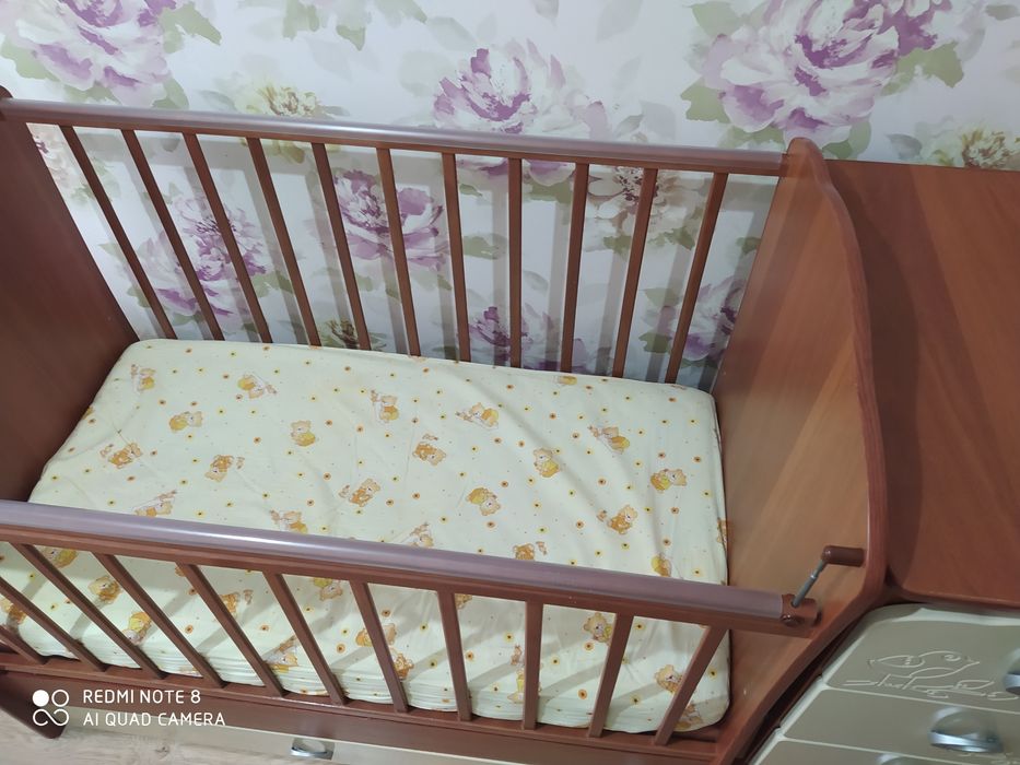 Детская кровать в б/у