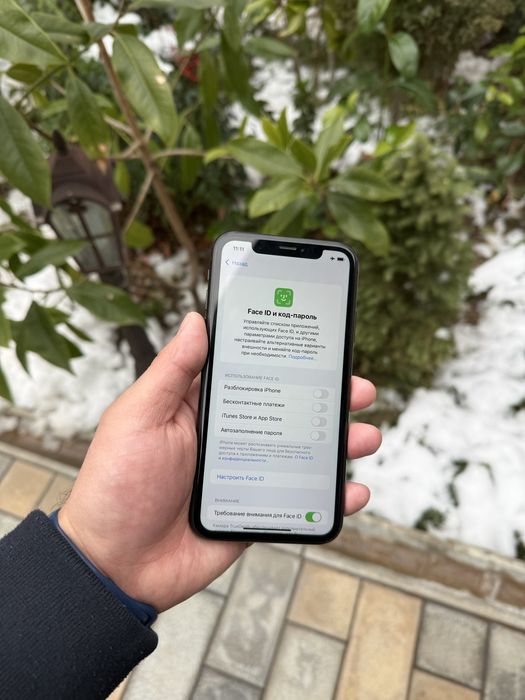 Iphone xr ayfon xr 64gb qora sotiladi tel ideal aybi yo face ishlidi