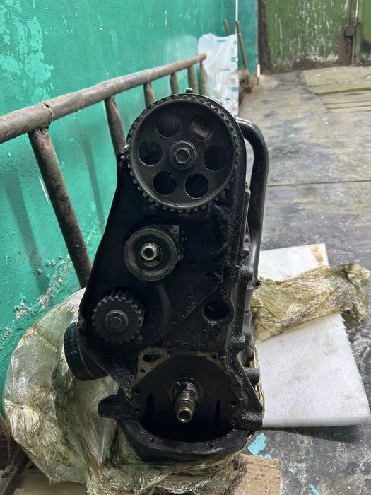 Продам двигатель 8 кл