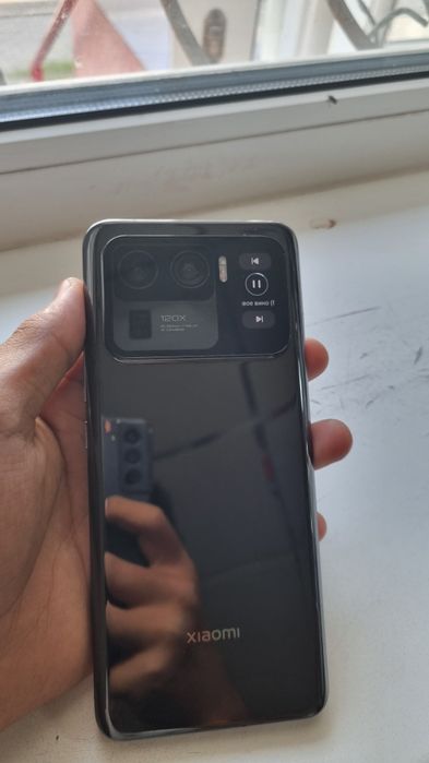 Продам xiaomi 11 ultra