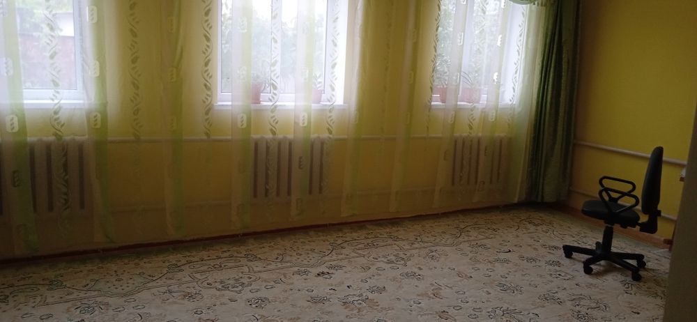 Продам частный дом в центре.