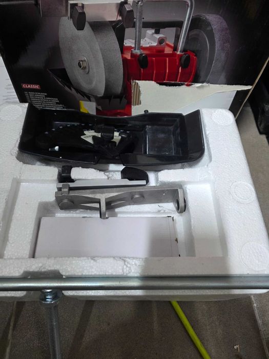 Polizor de banc umed/uscat Einhell TC-WG 200