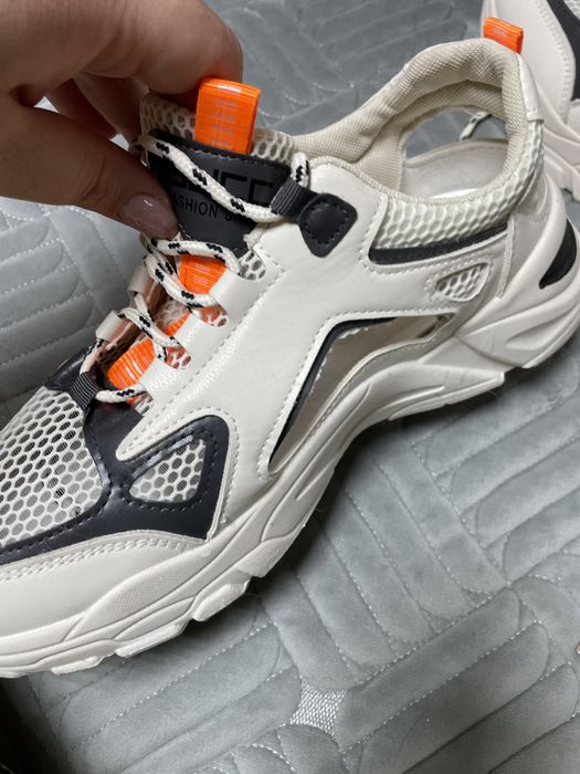 Кроссовки-сандалии на лето