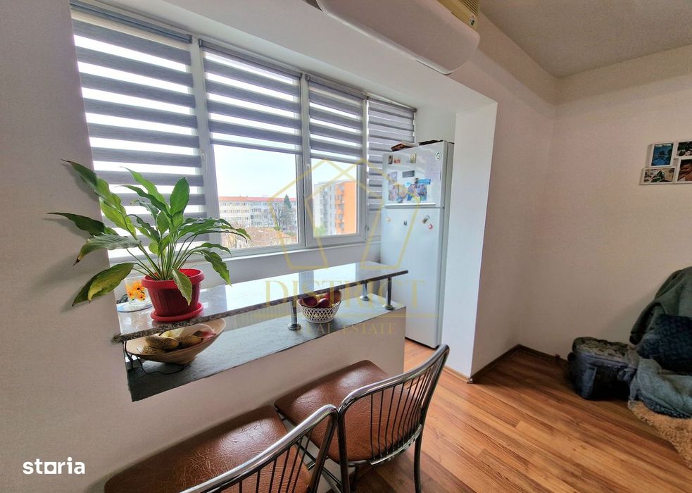 Apartament deosebit cu 3 camere | Calea Sagului