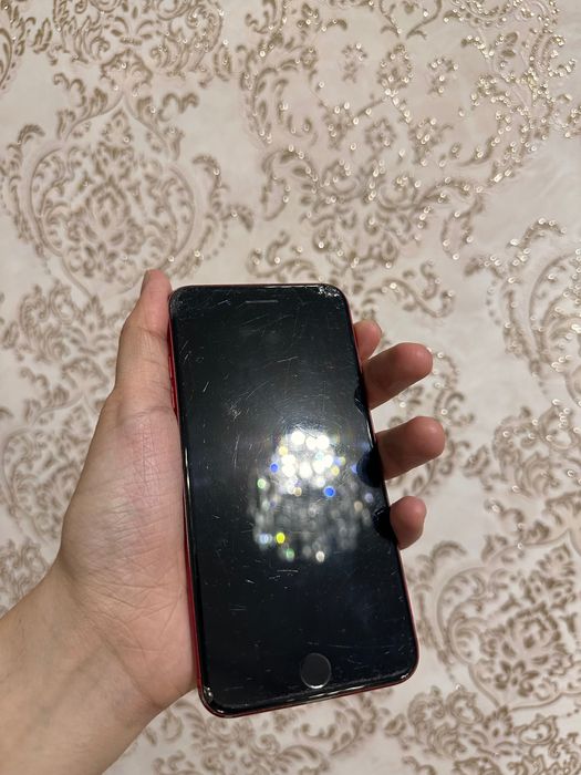 Продам iPhone 8 Plus айфон 8 плюс