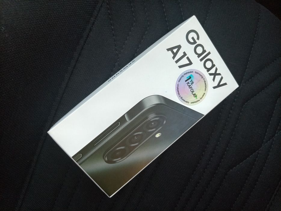 Samsung A 17 sotiladi 6/128