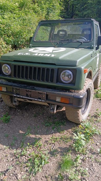 Vând suzuki Samurai