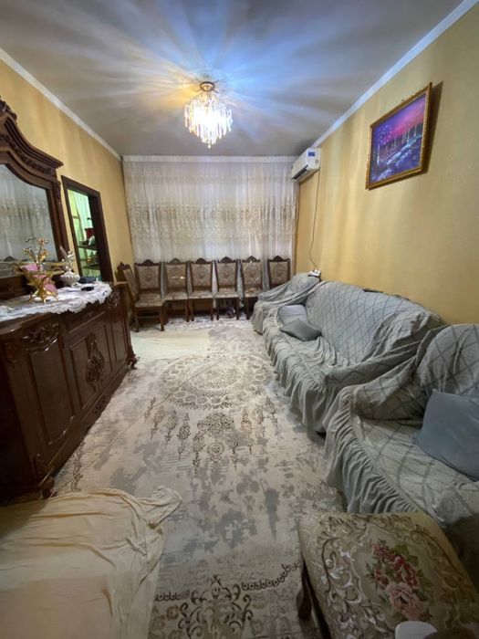 продается 3х комнатная квартира в Учтепинском районе