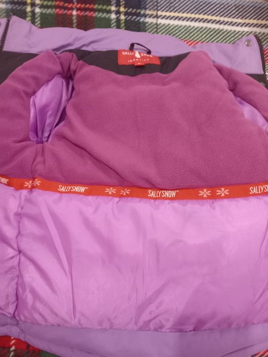 Продам куртку зима на девочку