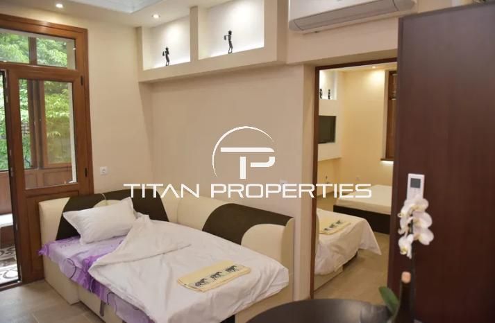 Дава се под наем Двустаен апартамент в Варна, Център - 40 кв.м за 450 € - Снимка #3