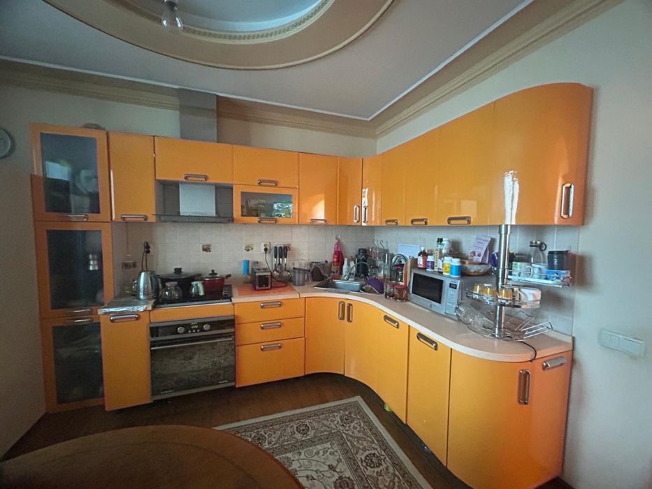 Кухонный гарнитур