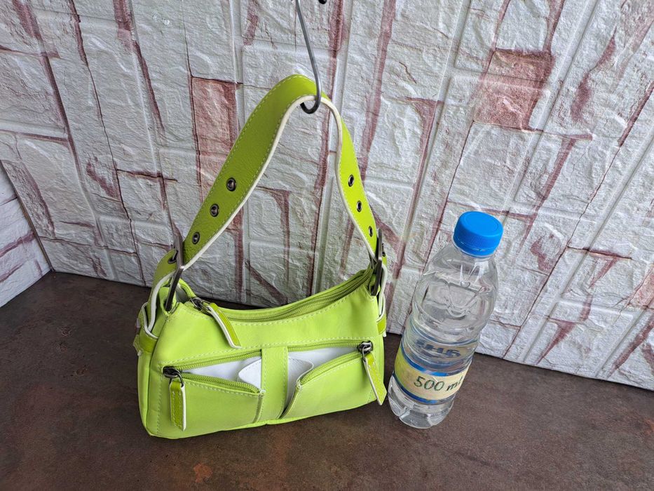 дамска чанта Tommy Hilfiger малка зелена чантичка