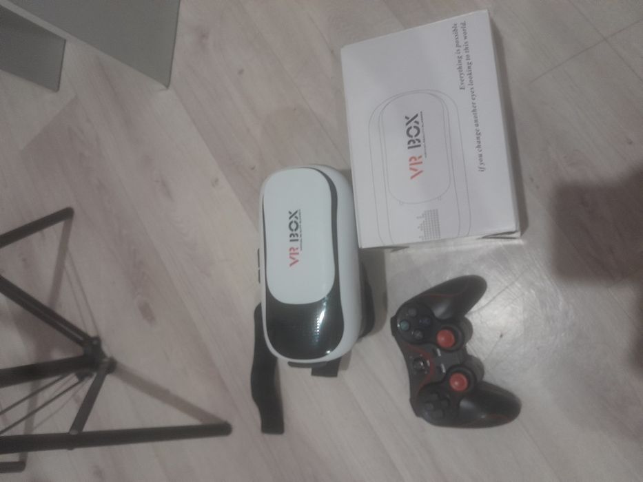 Продаю VR box и геймпад