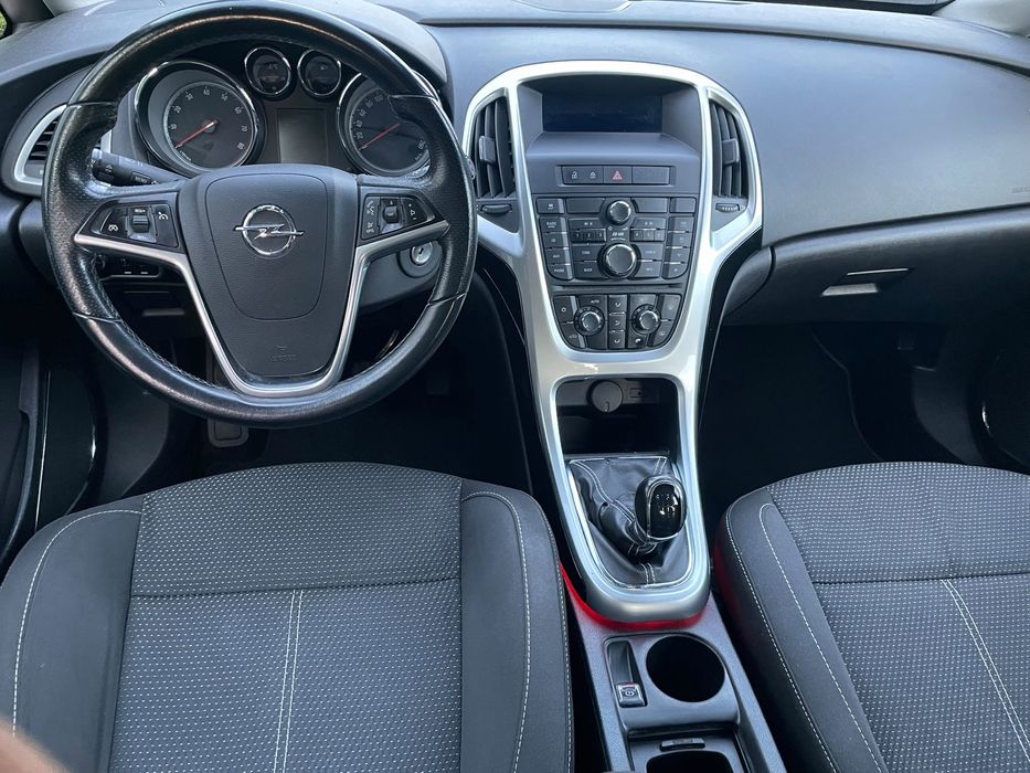 Opel Astra 1.4 Turbo Benzina E5