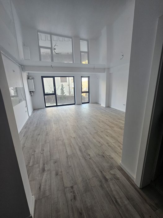 Apartament 1 camera + Loc de parcare  Don Lake View