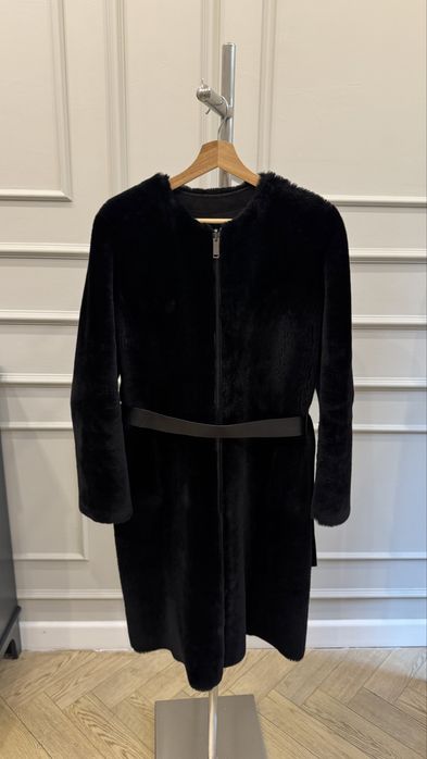 Шубка Massimo dutti