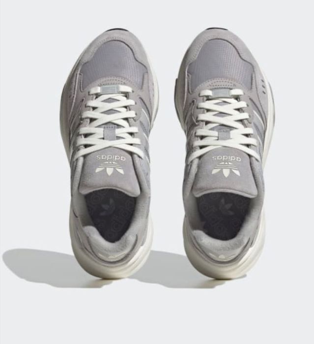 Новые кроссовки Adidas