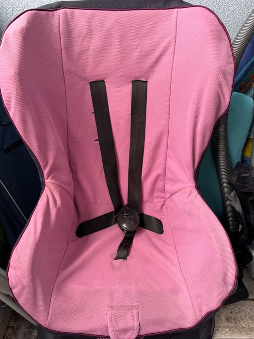 Продавам столчета за кола на детето 9-18 кг. функционират , 15 лева