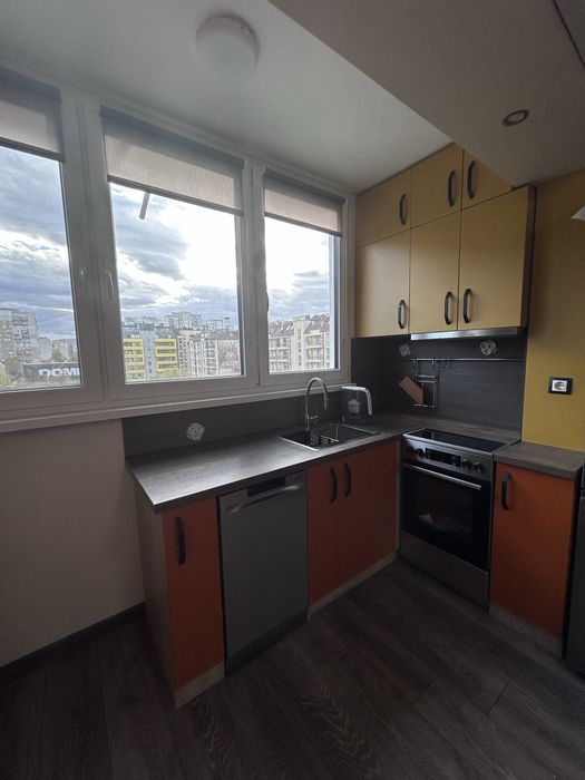 Продава се Двустаен апартамент в София, Люлин 10 - 45 кв.м за 4420 €/кв.м - Снимка #6