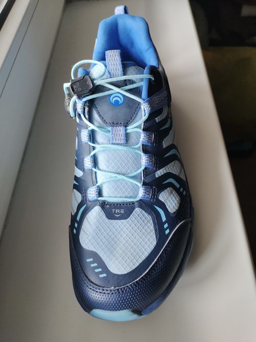 Продам кроссовки outventure, р.41