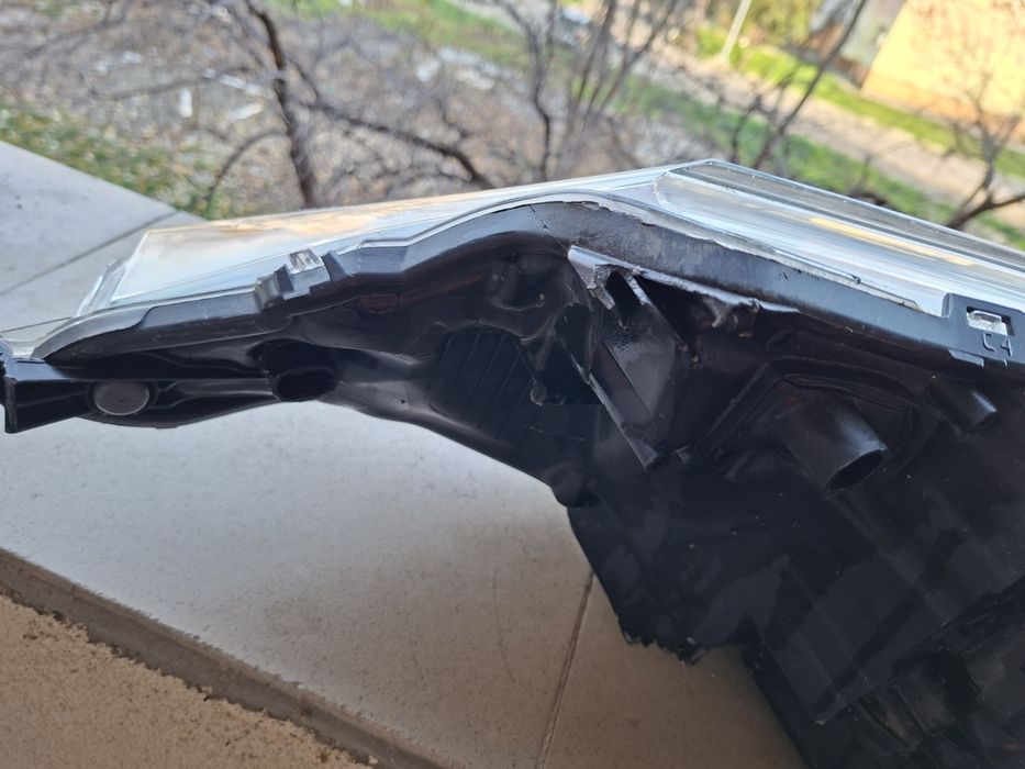 Десен Фар Toyota Auris 2013 - 2017