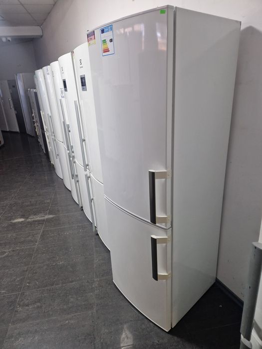 Хладилник с фризер Aeg A++ No Frost