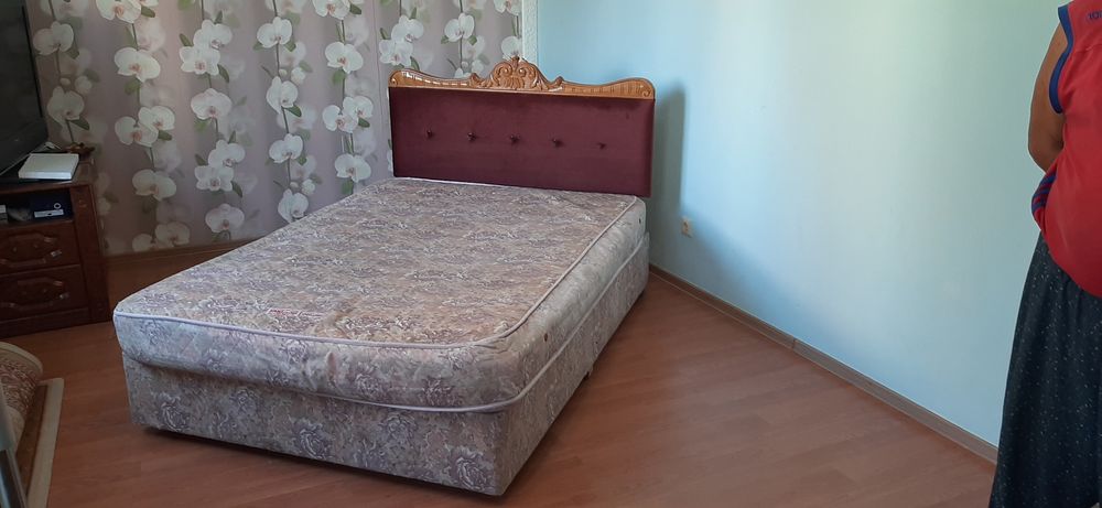 Кровать, диван, тумба, бесік