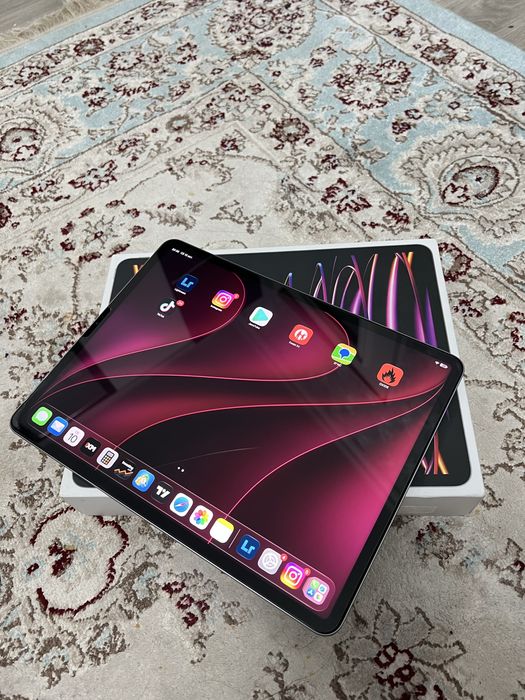Ipad pro m2 128gb + Iphone 13 128gb обмен