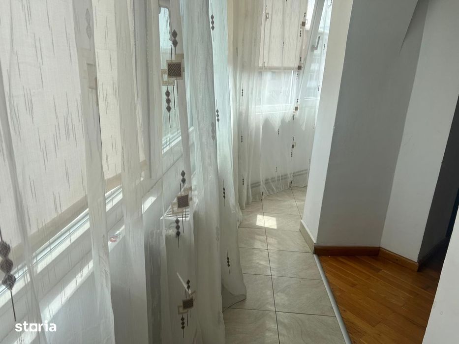 Inchiriere apartament 3 camere, mobilat, Targoviste,Piata 1 mai