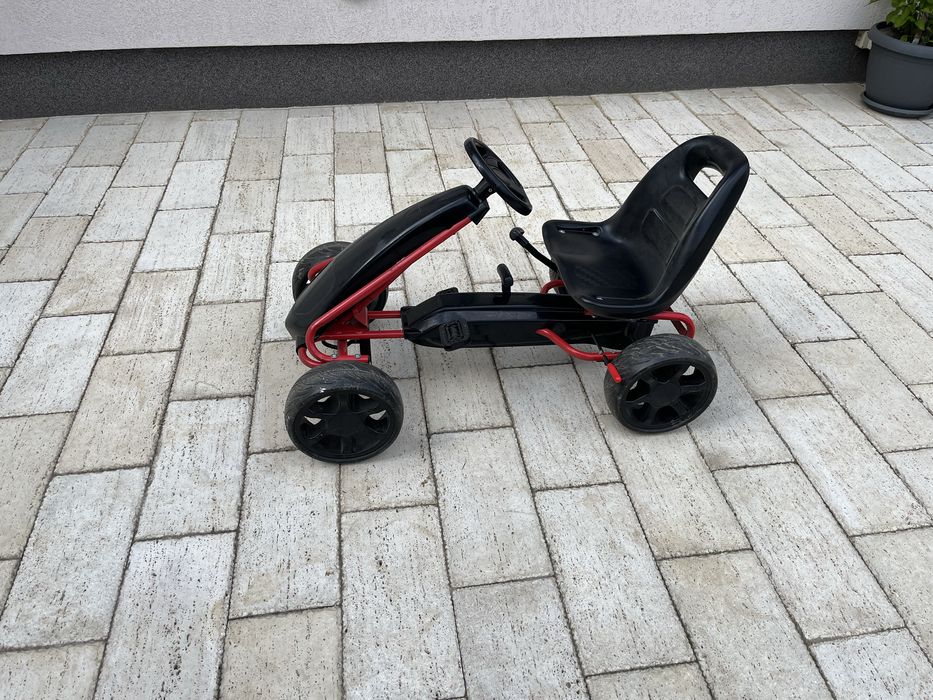 Vand masina copii cu pedale