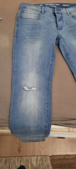 Blugi noi fără eticheta mărimea w31/32