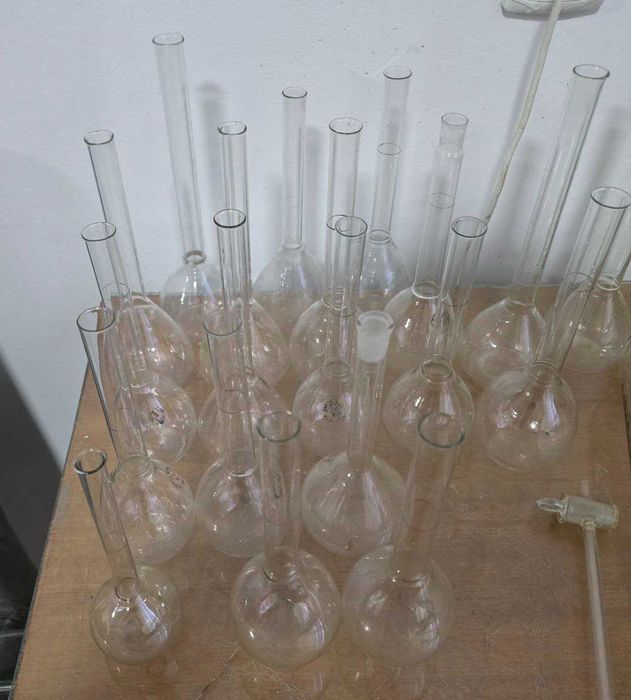 Лабораторная стеклянная химическая посуда — набор