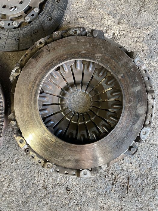 Комплект съединител пасат б7 2.0тди 2012г