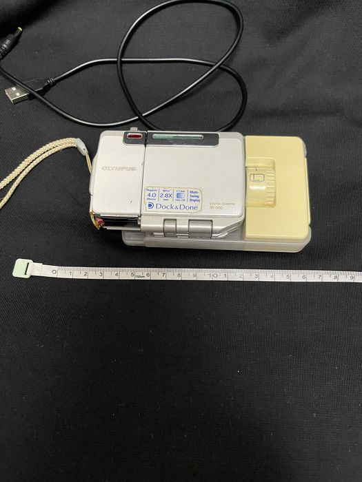 Olympus IR-500 camera digitala + docking / partial functionala