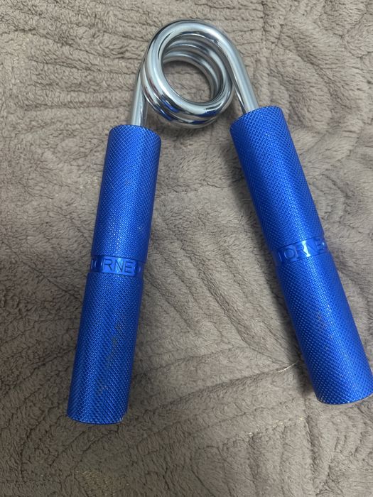 Кистевой эспандер 45 кг