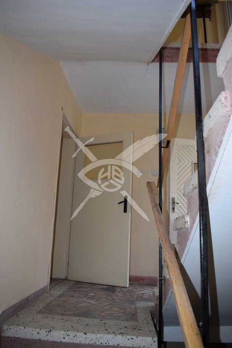 Продава се Къща в с. Владо Тричков, Област София-област - 300 кв.м за 1084 €/кв.м - Снимка #7