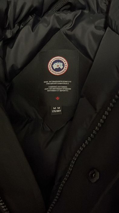 Canada goose bomber jacket