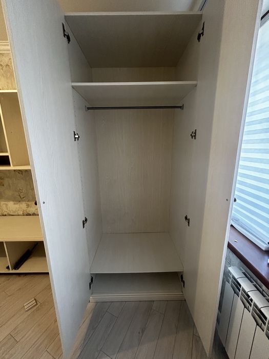 Плательный шкаф б/у