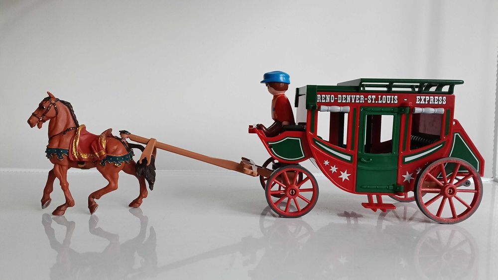Playmobil Western" ,  дилижанс, теглен от кон