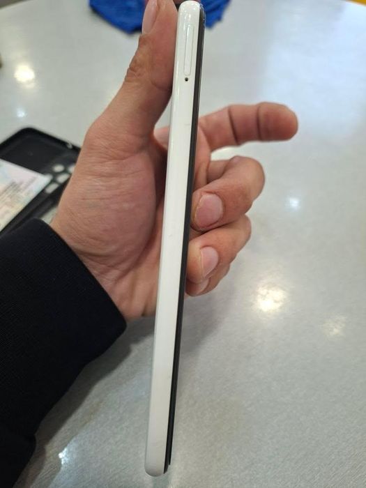 Продава се Самсунг А23 5G