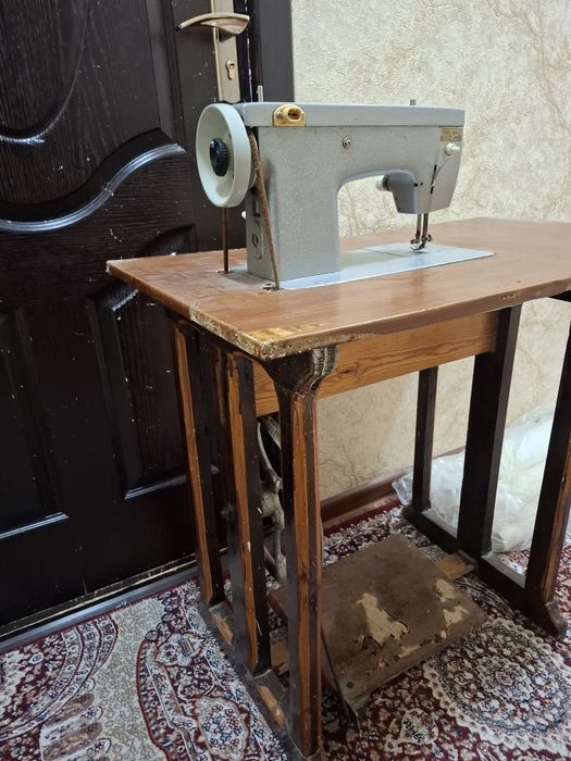 Tikadigan mashina "Chayka"