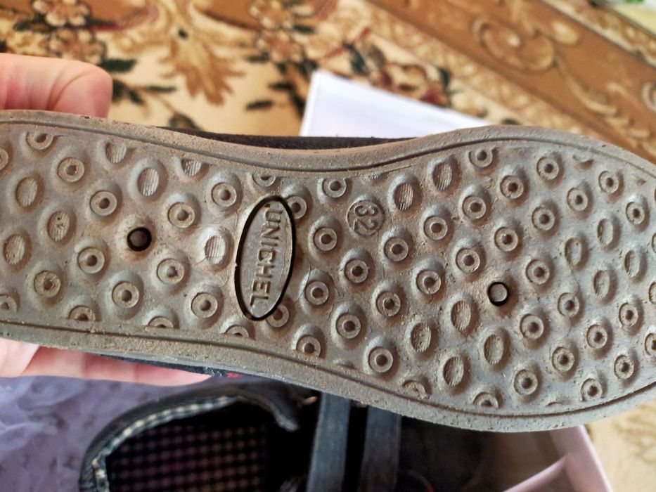 Фирменная обувь на мальчика