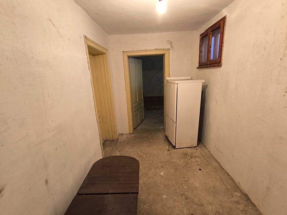 Продава се Къща в с. Тияновци, Област Видин - 320 кв.м за 76 €/кв.м - Снимка #5