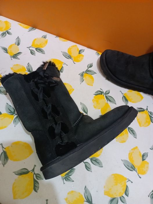 UGG кожени боти N 36 - 18 €