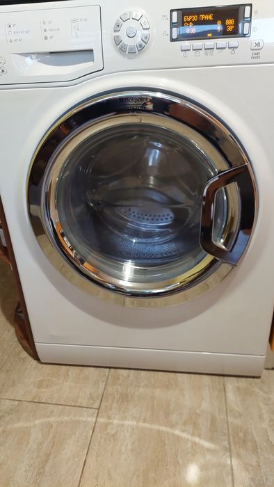 Пералня Hotpoint Ariston WDD9640
