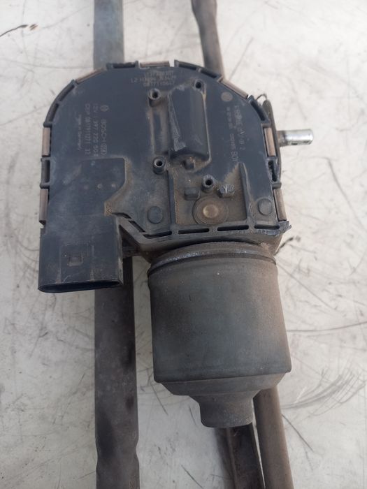 Механизъм чистачки Vw Golf 5